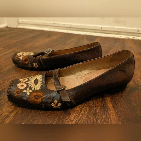 SOLD - Pikolinos Embroidered Square-Toe Flats - Picture 2 of 3